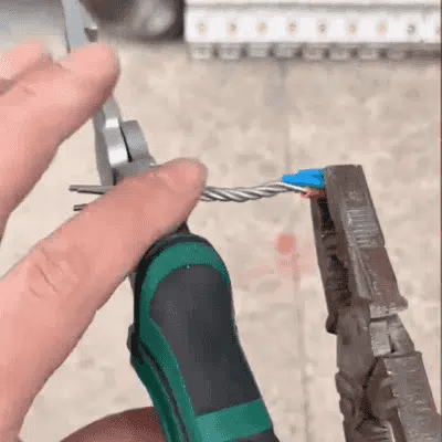 【Dix en un】Pince à dénuder multifonctionnelle à bec effilé avec testeur de tension - Stylo électrique + pince à dénuder, 2+1 fonctions pratiques